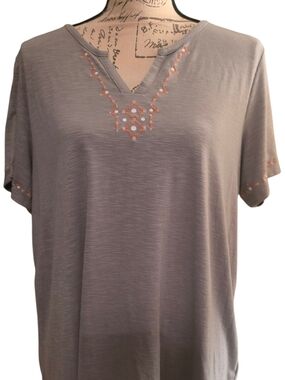 Women's Gray Embroidered V-Neck Top - Casual Comfort
